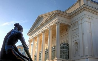 A grandiosidade das casas de ópera mundo afora