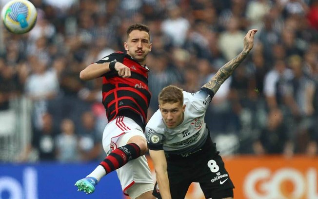 Flamengo volta a jogar mal e perde para o Corinthians