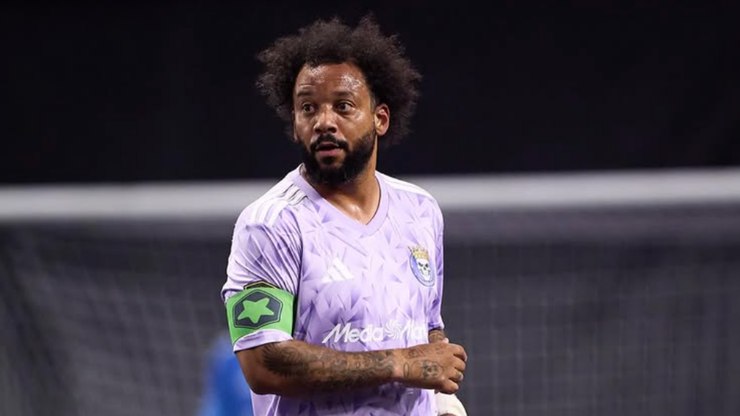 Marcelo estreia com gol, caneta e até encarada na Kings League