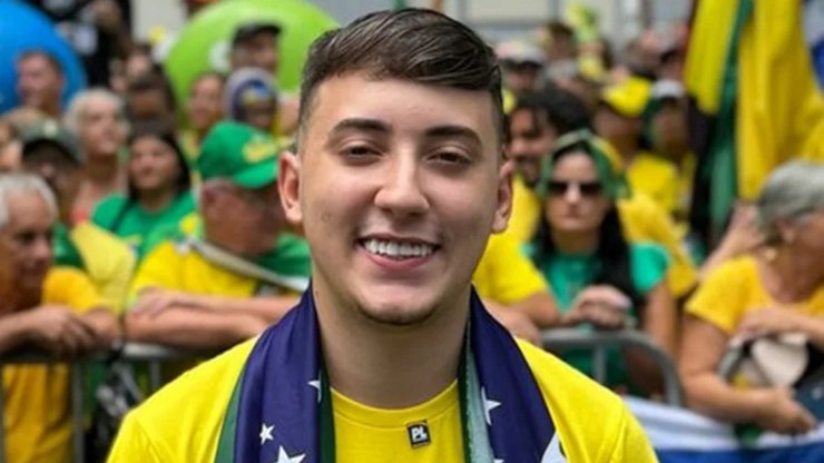 O justiceiro que chamou a polícia para assistir ao próprio crime