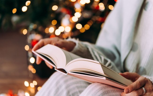 7 livros aconchegantes perfeitos para ler no Natal