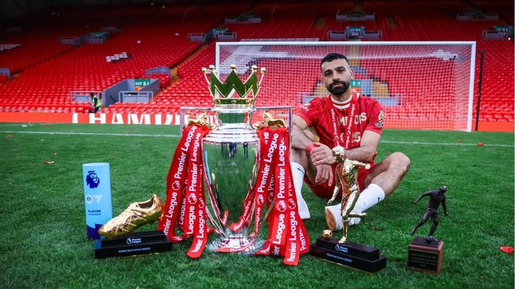 Salah fica fora de jogo da Champions após conflito com técnico