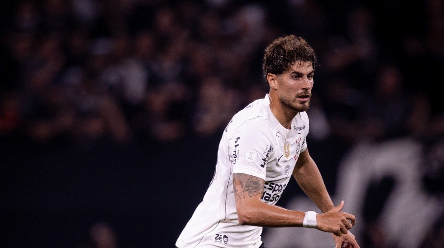 Pedro Raul sofreu trauma na costela e virou dúvida no Corinthians para o duelo contra o Cruzeiro Pedro Raul sofreu trauma na costela e virou dúvida no Corinthians para o duelo contra o Cruzeiro