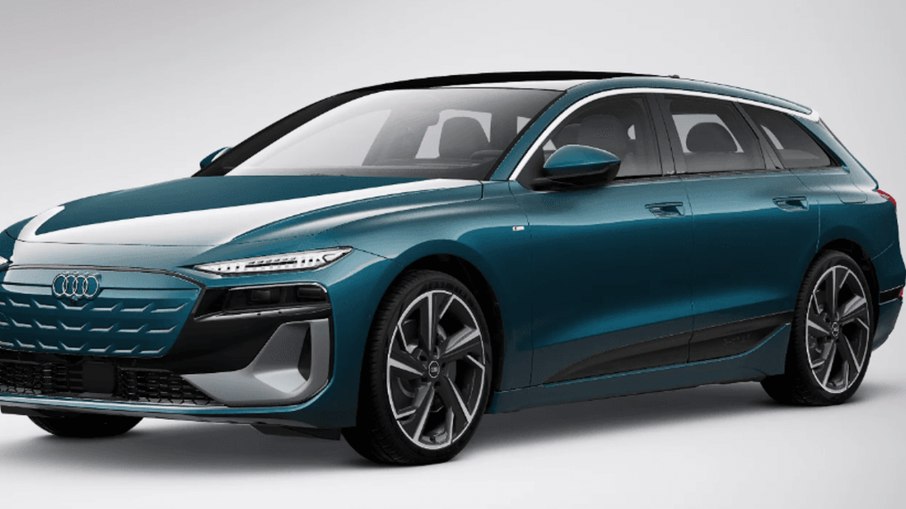 A6 Avant e-tron entrega 367 cv, bateria de 100 kWh e recarga de 10% a 80% em cerca de 21 minutos. A6 Avant e-tron entrega 367 cv, bateria de 100 kWh e recarga de 10% a 80% em cerca de 21 minutos.