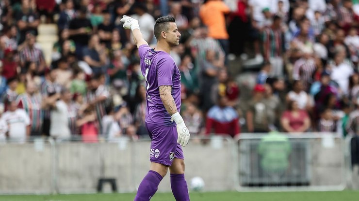 Em jogo de recorde de Fábio, Fluminense derrota o Fortaleza