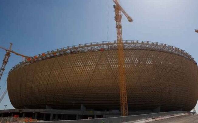 A um ano da Copa do Mundo de 2022, Qatar anuncia conclusão das obras do estádio da final