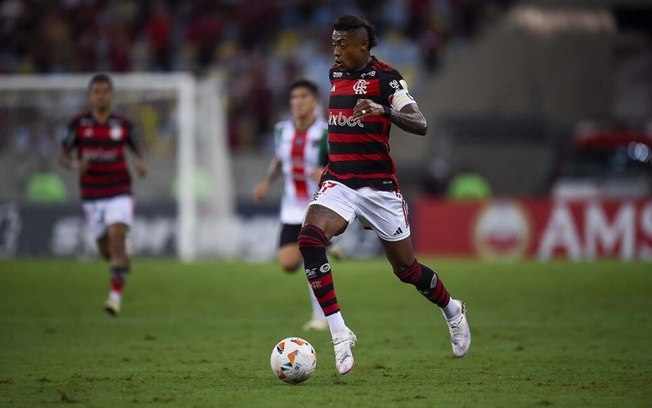 Bruno Henrique em campo pelo Flamengo