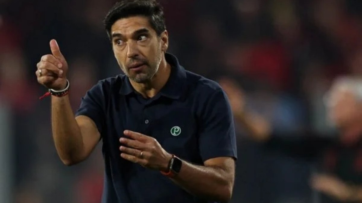 Abel Ferreira exalta coragem do Palmeiras após assumir liderança no Brasileirão
