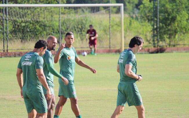 Em preparação para o clássico, Fred treina com o grupo do Fluminense
