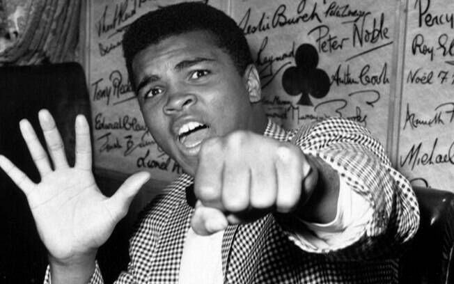 Muhammad Ali foi 'bailarino' nos ringues e frasista perspicaz fora deles