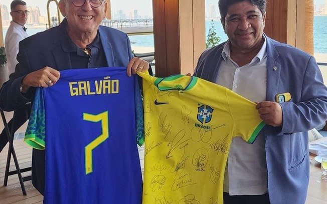 CBF faz parceria com Galvão Bueno para amistoso da Seleção