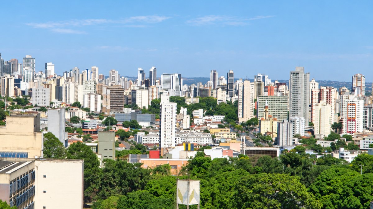 Goiás tem previsão de calor e umidade forte, o que favorece a formação de temporais Goiás tem previsão de calor e umidade forte, o que favorece a formação de temporais