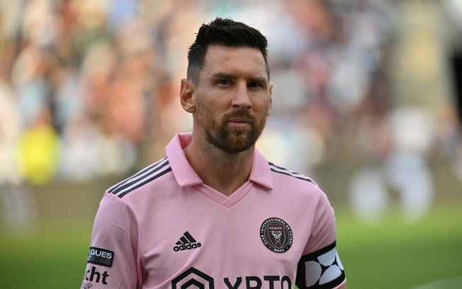 Messi deve se tornar primeiro Bola de Ouro a atuar fora da Europa