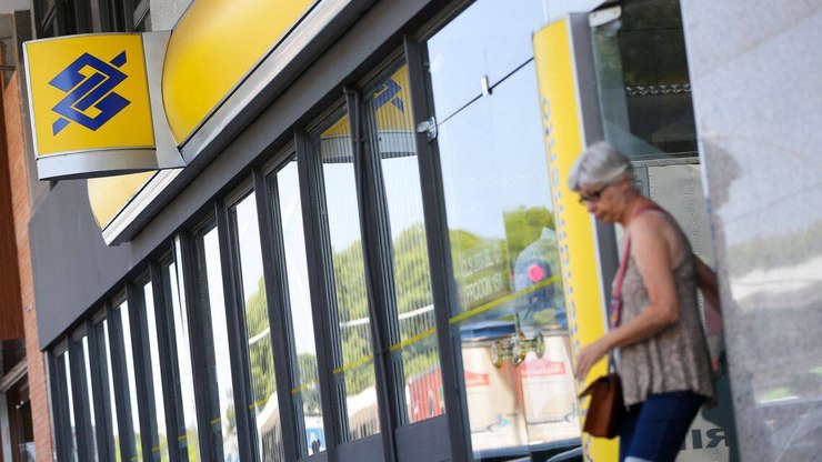 Ações do Banco do Brasil fecham em queda de 12% nesta sexta-feira