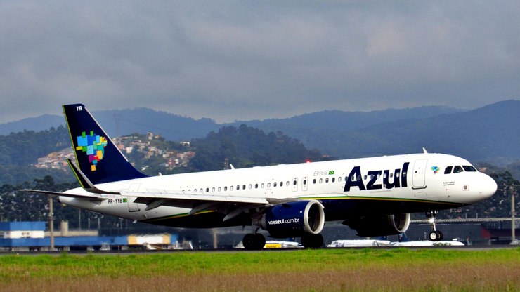 Azul%20ter%C3%A1%20744%20voos%20extras%20durante%20o%20Natal%20e%20Ano%20Novo