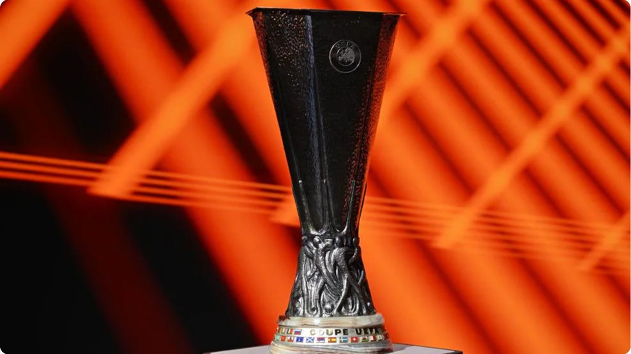 O troféu da Europa League