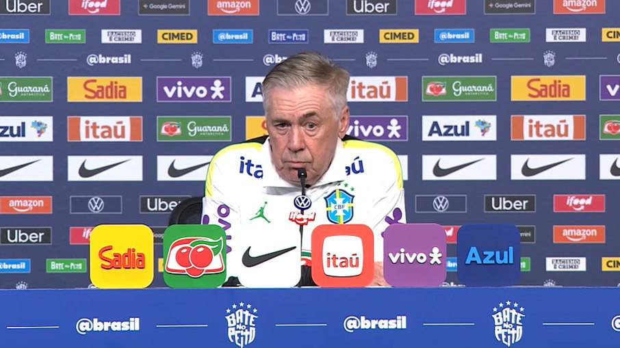Carlo Ancelotti em coletiva da Seleção Brasileira