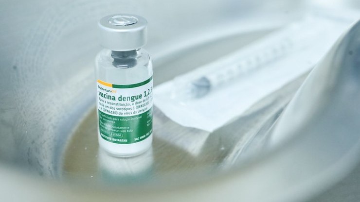 SP: Prefeitura amplia público-alvo da vacinação contra a dengue