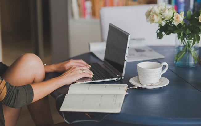 Terapia online: como funciona, quanto custa e benefícios