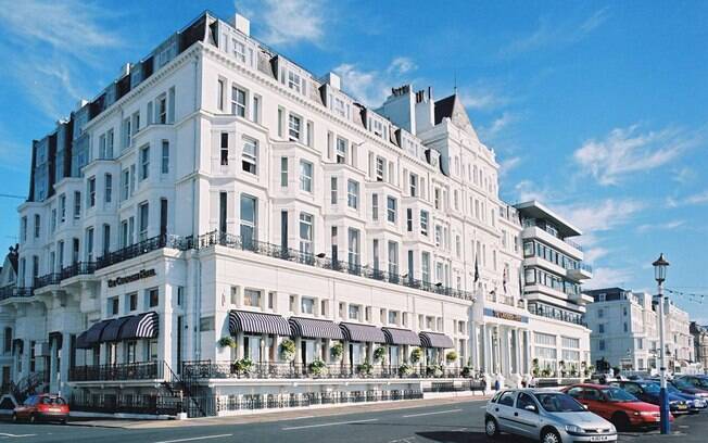 As aparências enganam: alguns dos hotéis da rede Britannia poderiam concorrer ao título de pior hotel do mundo As aparências enganam: alguns dos hotéis da rede Britannia poderiam concorrer ao título de pior hotel do mundo