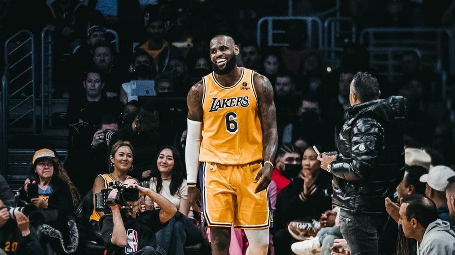 LeBron James está no Lakers desde 2018