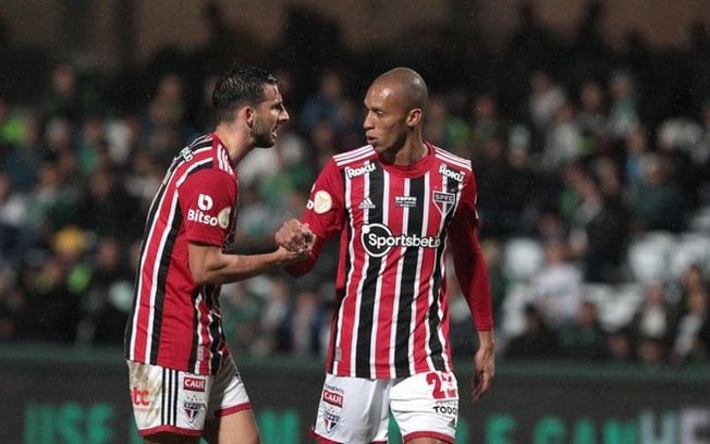 Problemas na defesa? São Paulo sofreu gols em quase todas as rodadas do Brasileirão