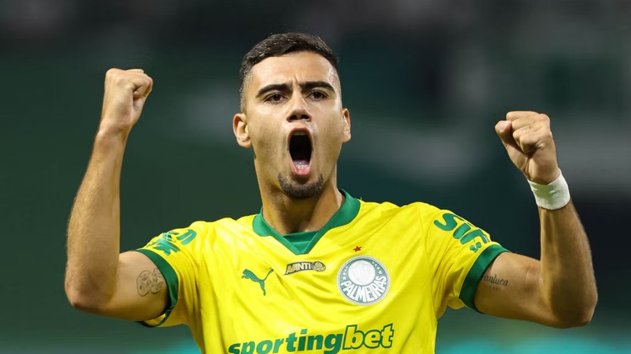 Andreas Pereira marcou dois gols na vitória sobre o Fortaleza por 4 a 1