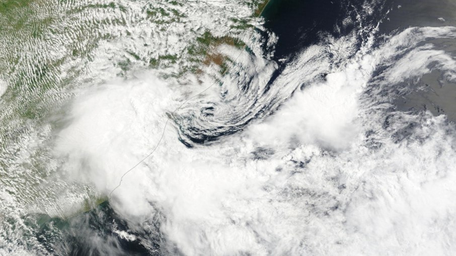 Ciclone subtropical Biguá sobre o Rio Grande do Sul