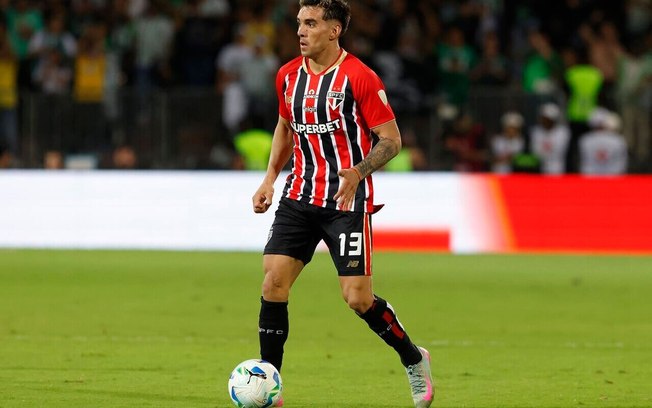 Enzo Díaz prioriza ida para a Europa para deixar o São Paulo Enzo Díaz prioriza ida para a Europa para deixar o São Paulo