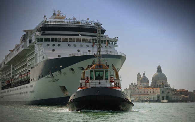 Tourists, go home: os protestos contra o turismo em massa Tourists, go home: os protestos contra o turismo em massa