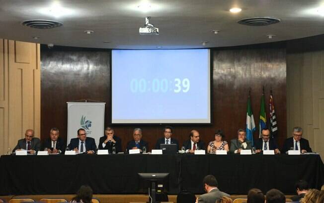 Candidatos à lista tríplice para a procuradoria-geral da República participaram do terceiro debate em São Paulo