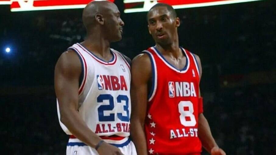 Michael Jordan mostra última troca de mensagens com Kobe Bryant 