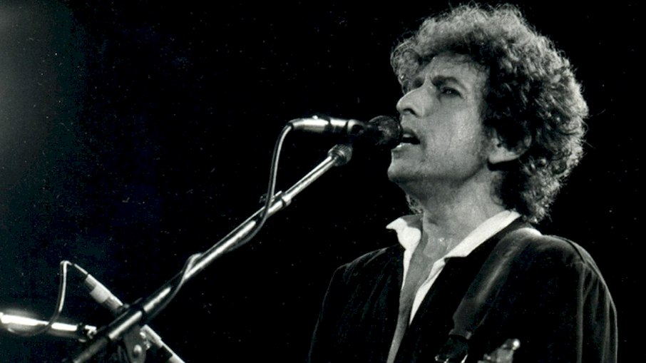 Bob Dylan ganhou todos os prêmios possíveis para um artista. Saiba quais Bob Dylan ganhou todos os prêmios possíveis para um artista. Saiba quais