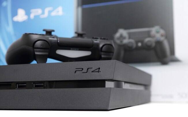 Sony procura falhas no PlayStation 4