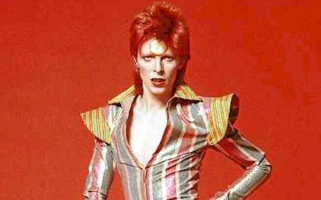 Museu de cera em Londres ganha estátua de David Bowie