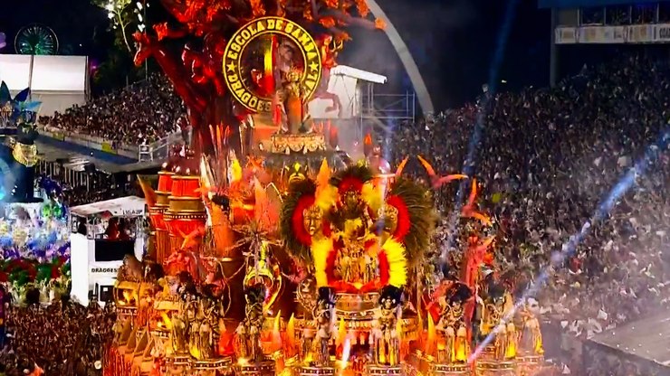 Saiba como foi o desfile da Dragões da Real no Sambódromo