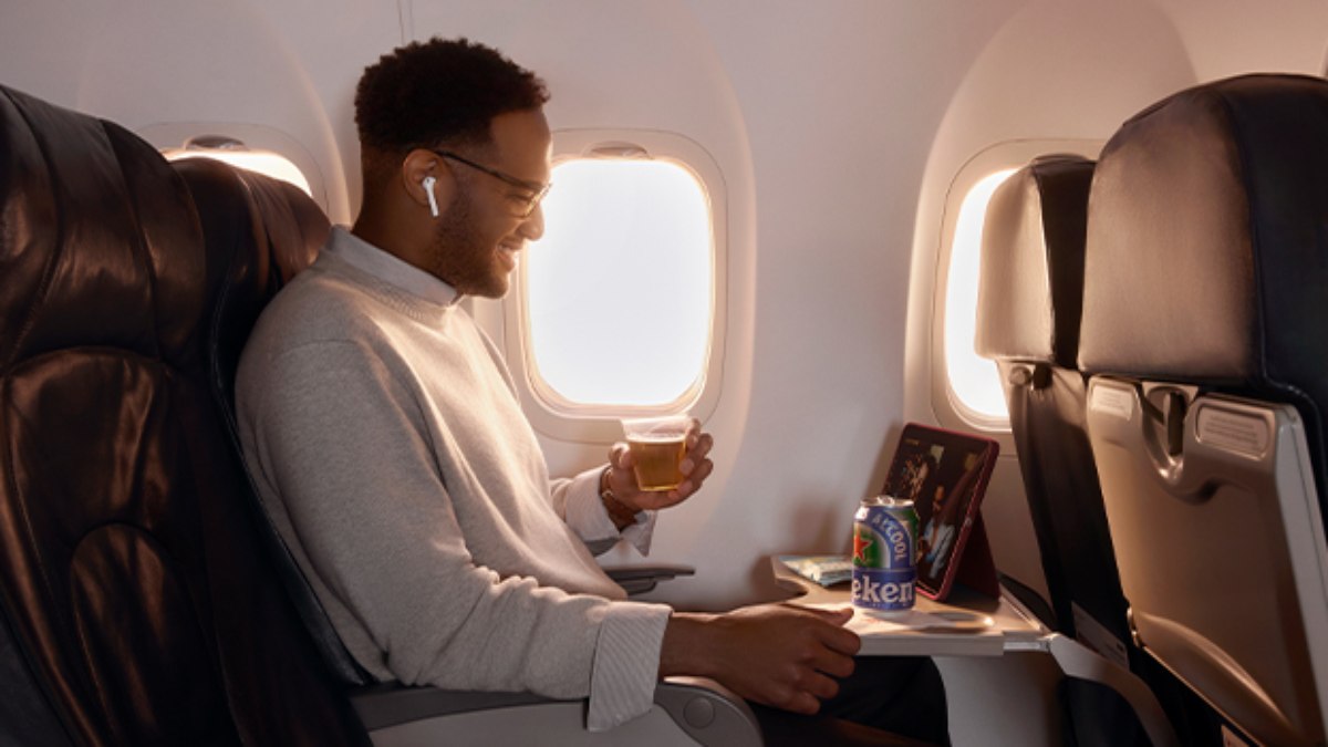 Empresa aérea oferece cerveja e vinho durante os voos