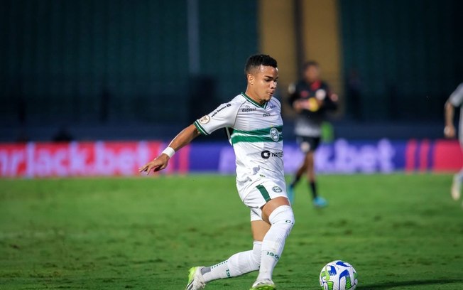 Coritiba acerta empréstimo de jovem atacante para o futebol português