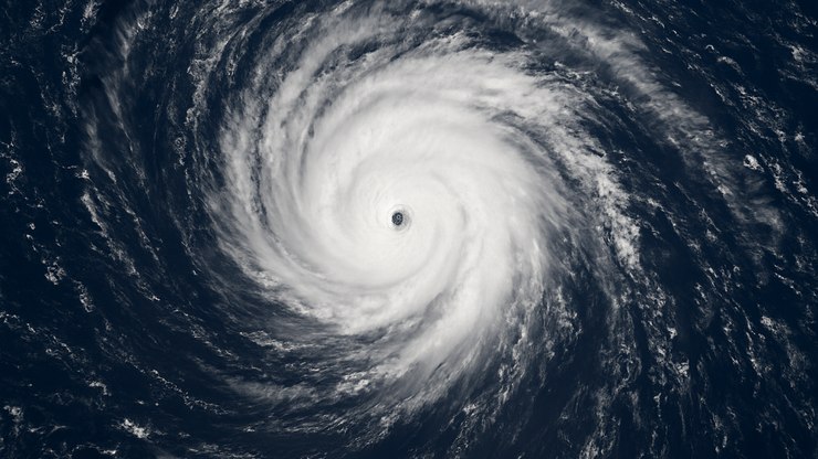 Quais as diferenças entre tufão, furacão e tornado?