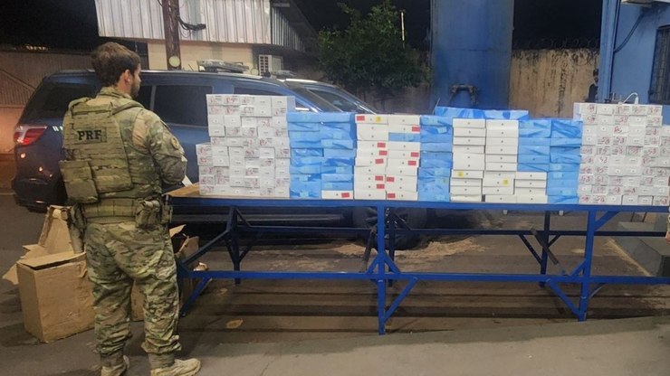 PRF apreende mais de R$ 500 mil em aparelhos na BR-153