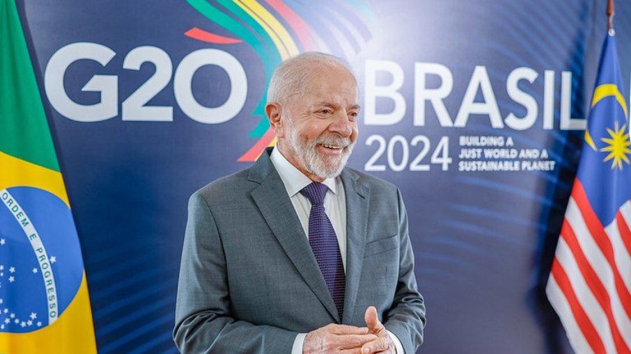 A reunião da Cúpula de Líderes do G20 no Rio de Janeiro terminou hoje, e Lula passou o texto final