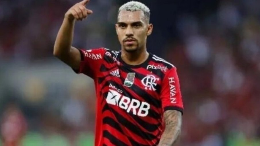 Flamengo decide não negociar Matheuzinho com o Corinthians; veja motivos