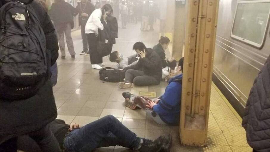Ataque em estação de Nova York deixou feridos