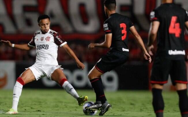 Despedida do Flamengo reflete temporada melancólica e sem novas 'atrações' para o próximo treinador