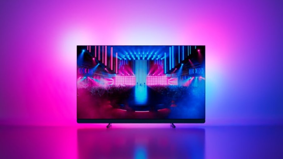 Smart TVs com tecnologia Ambilight estão em oferta na Amazon