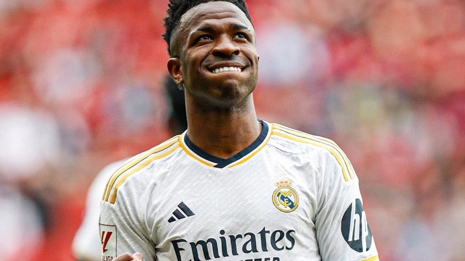 Rumores de saída de Vini Jr. do Real Madrid aumentam com provável chegada de Mbappé