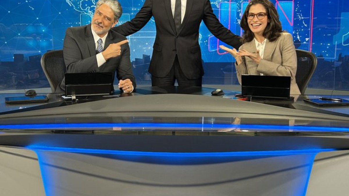 Latinha de cerveja e fim de uma era: público reage à saída de William Bonner do JN Latinha de cerveja e fim de uma era: público reage à saída de William Bonner do JN