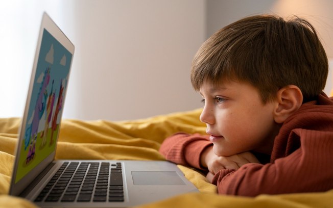Aferição de idade online será implementada em fases