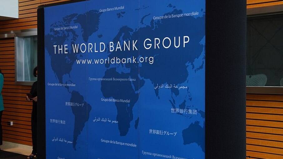 Banco Mundial anuncia pacote de US$ 723 milhões para a Ucrânia