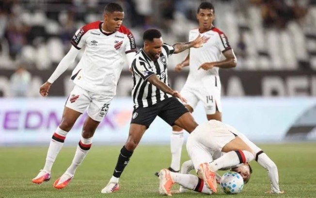 Botafogo vai se afundando na tabela do Brasileirão